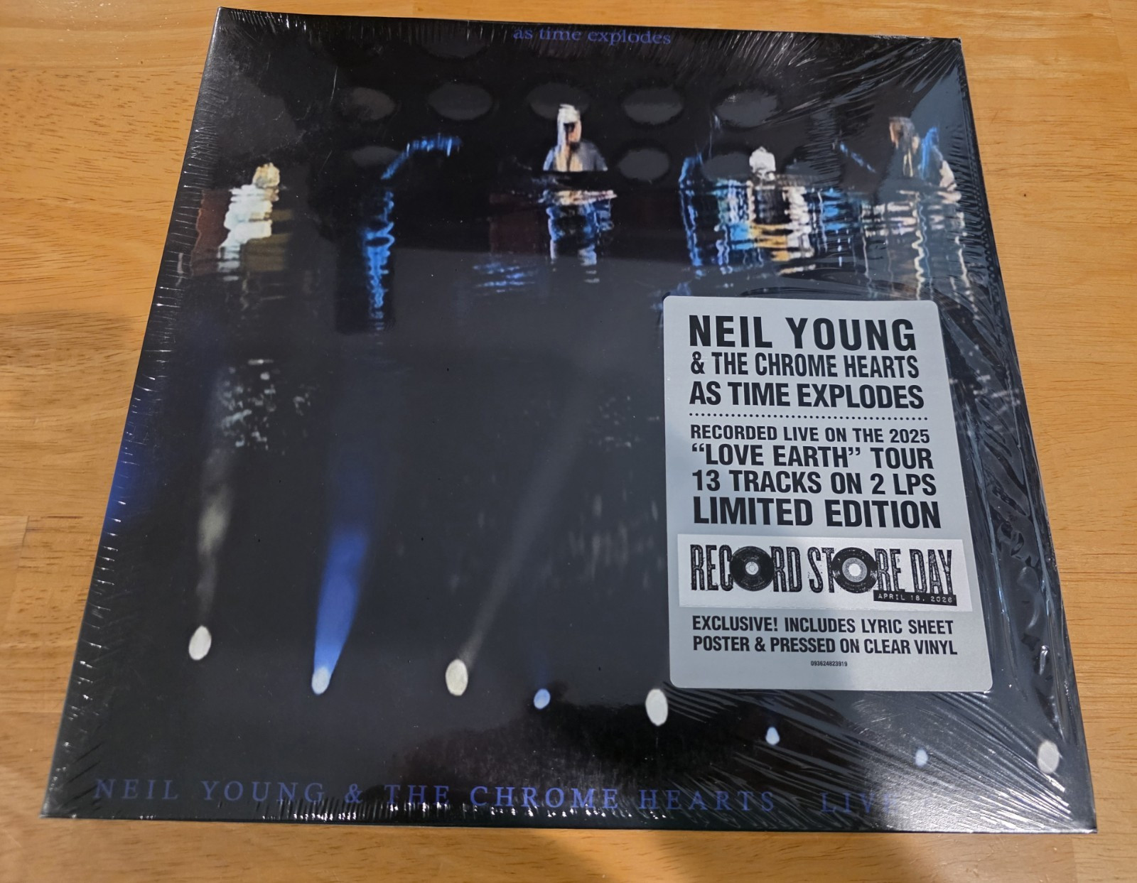 Neil Young & The Chrome Hearts As Time Explodes RSD Ltd Live Clear Vinyl 2LP