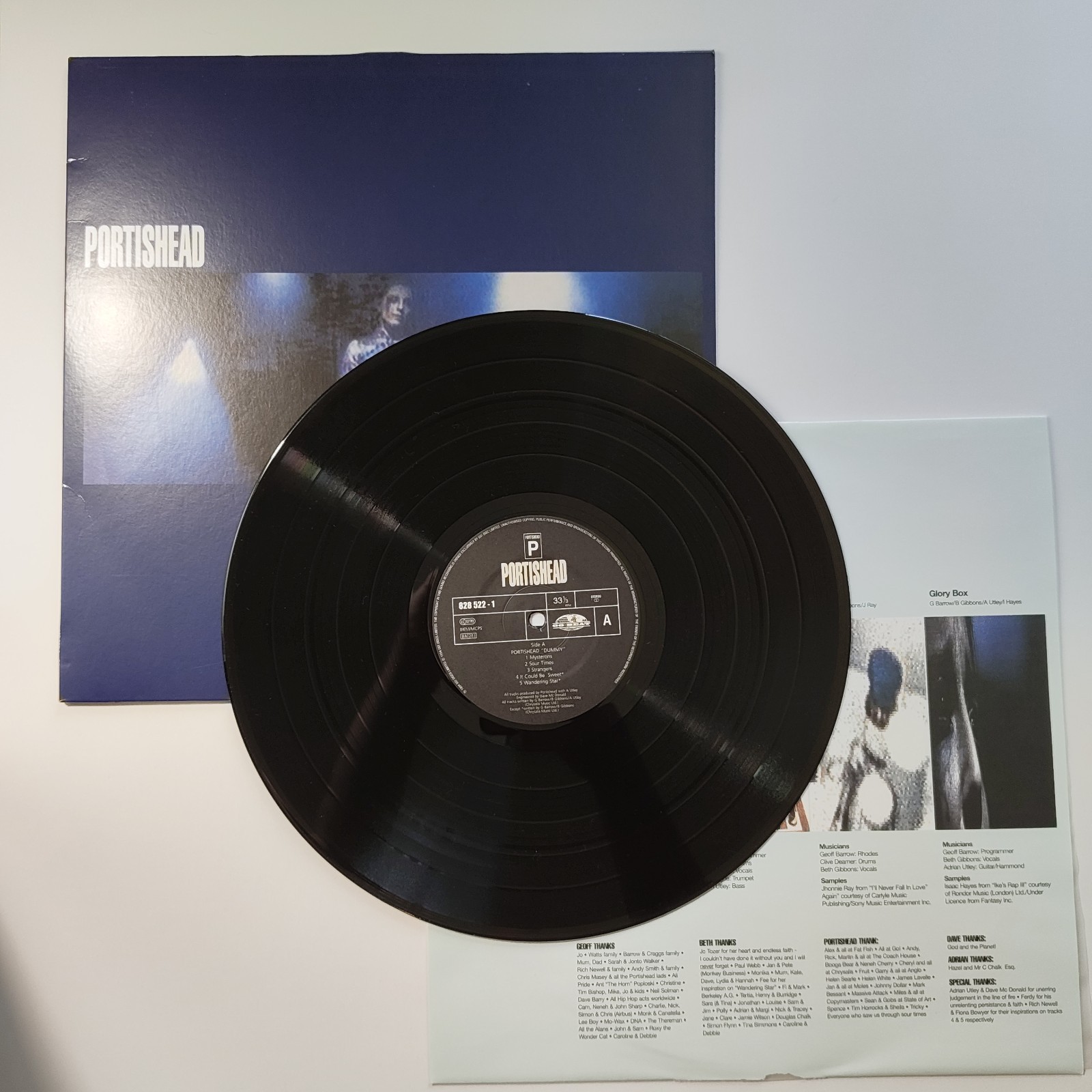 Portishead – Dummy – Vinyl LP – 1994 Trip Hop Classic on Go!! Beat – 828 522-1