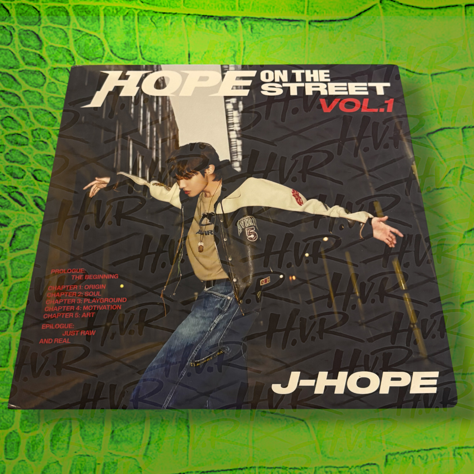 J-Hope (Bts) – HOPE ON THE STREET VOL. 1 (Vinyl) Photo Book!