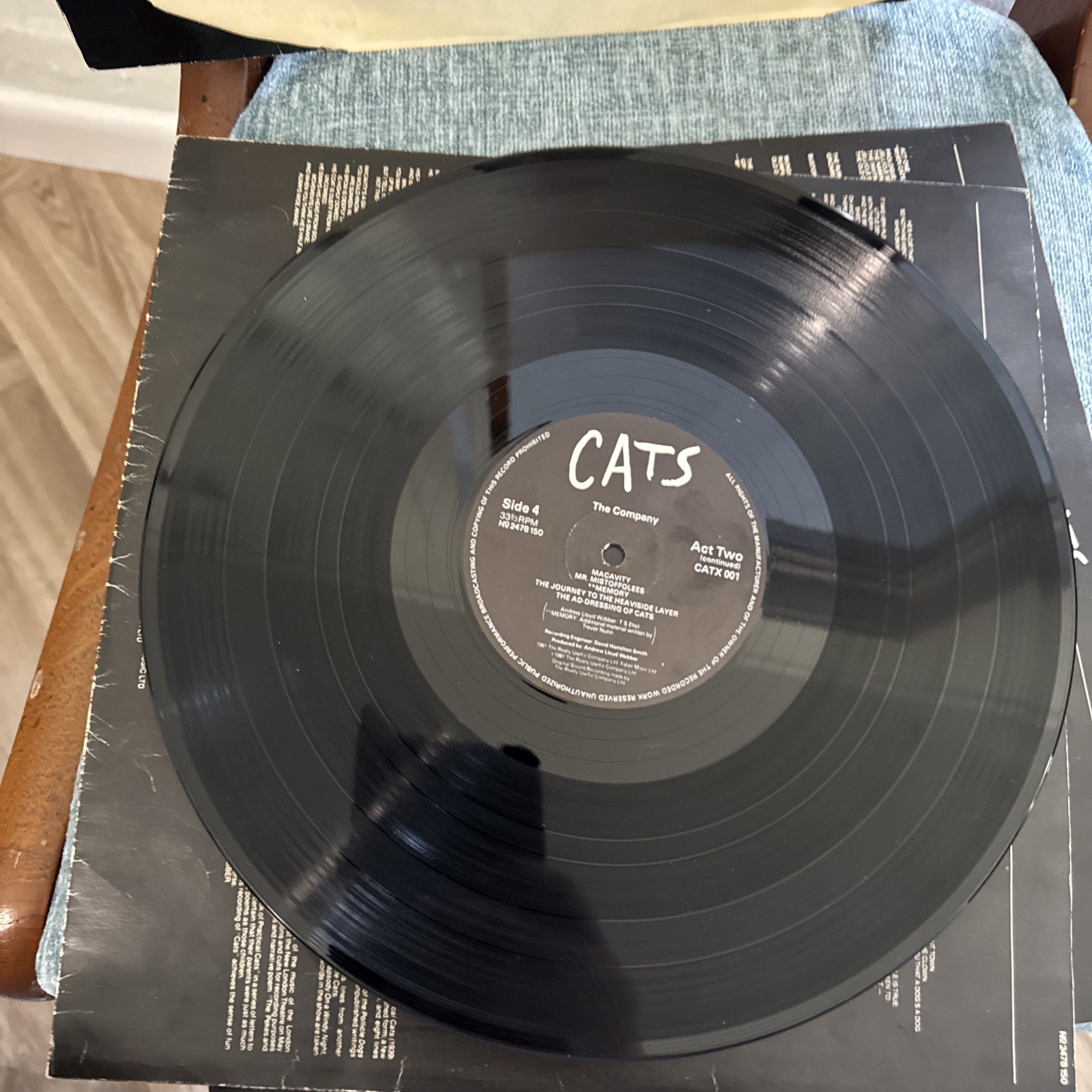 Andrew Lloyd Webber Cats 1981 Gatefold Double LP Vinyl Record CATx 001
