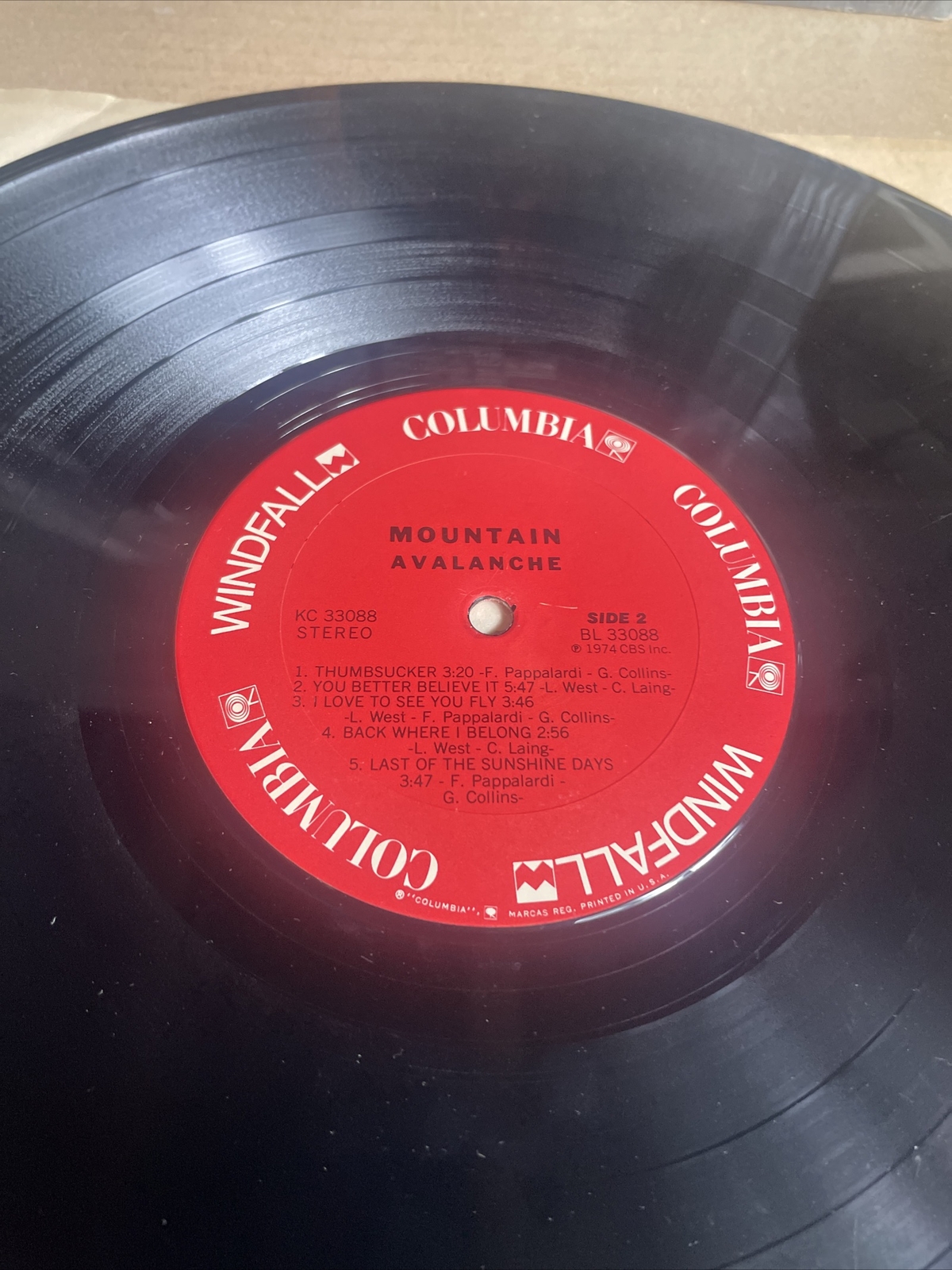 MOUNTAIN “AVALANCHE” LP 1974 WINDFALL / COLUMBIA KC-33088 ROCK USA