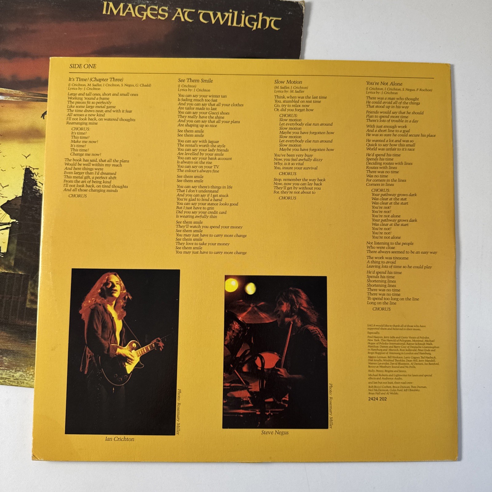 SAGA Images At Twilight Original CANADA Pressing LP from 1981 2424 202