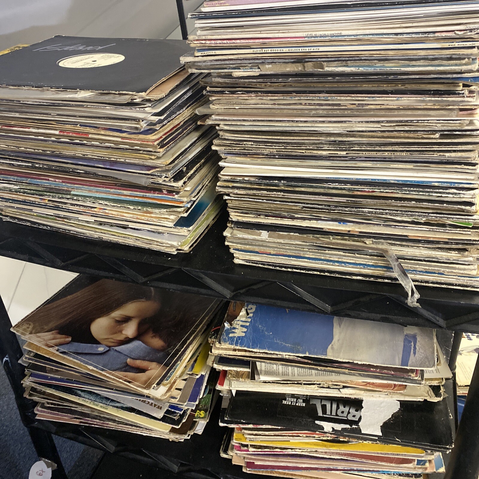 Random lot of 50 Vintage Oldie Records For Crafts Or Collection