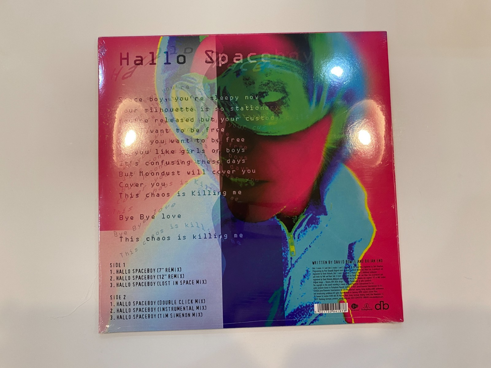 David Bowie – Hallo Spaceboy – RSD 12″ EP – 5021732941978