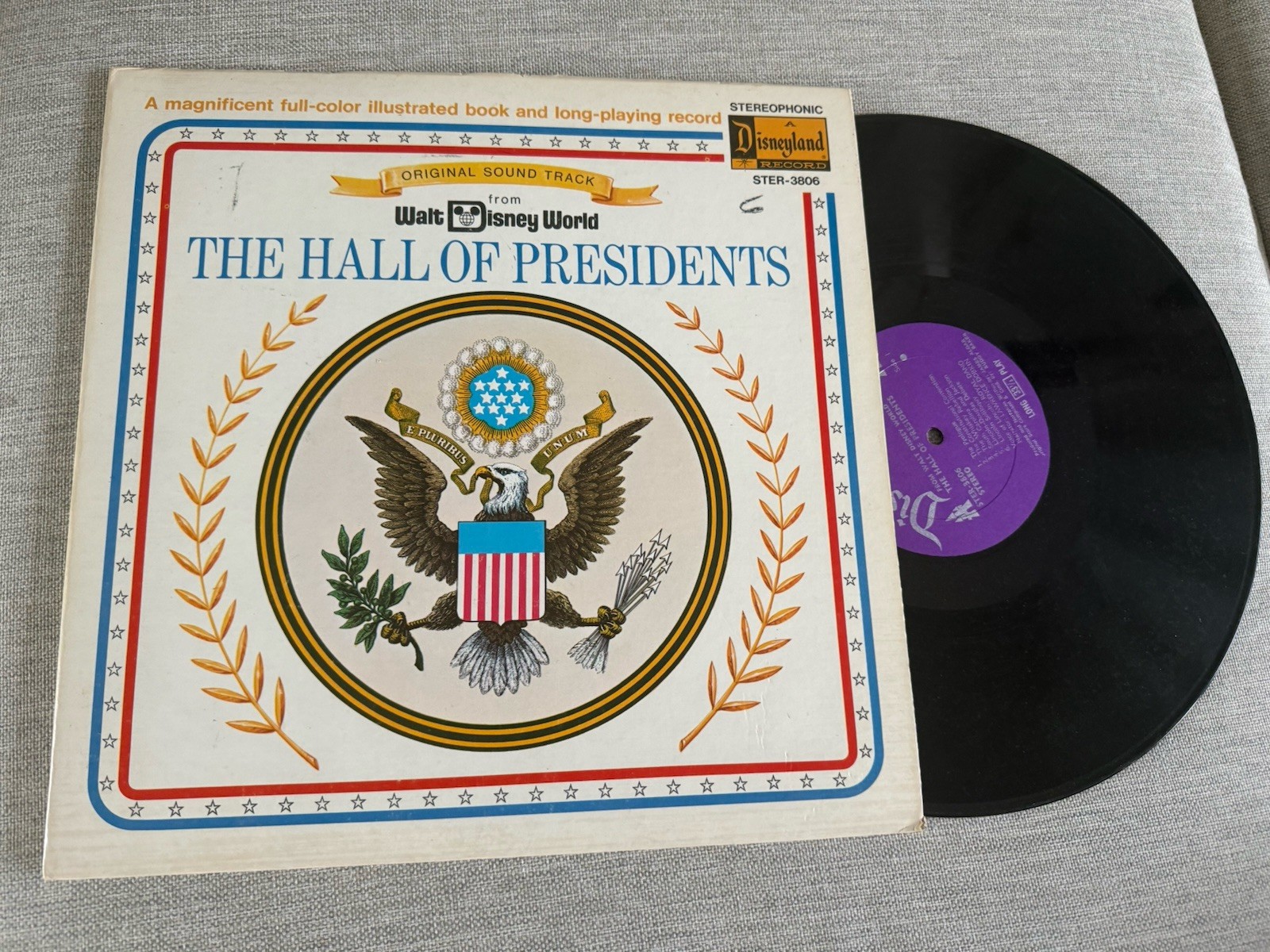 The Hall of Presidents Walt Disney World Vinyl 33rpm LP w/ Booklet DISNEYLAND