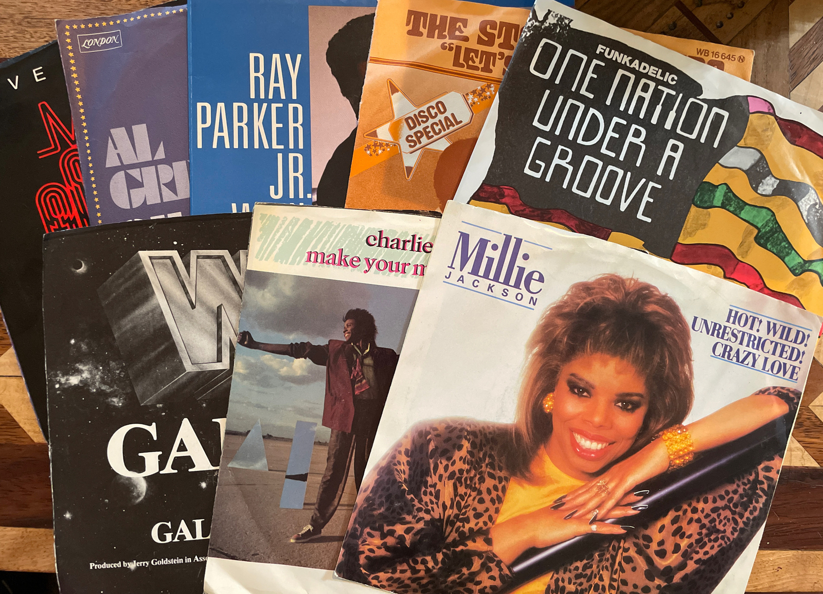 You Choose! 100 R & B Soul Motown Funk 45 Records in Picture Sleeves 25c Ship L6