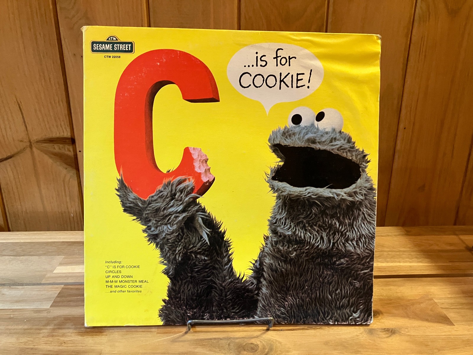 Sesame Street lot of 7 vinyl Big Bird, C is for Cookie, Grover, Berts, the count