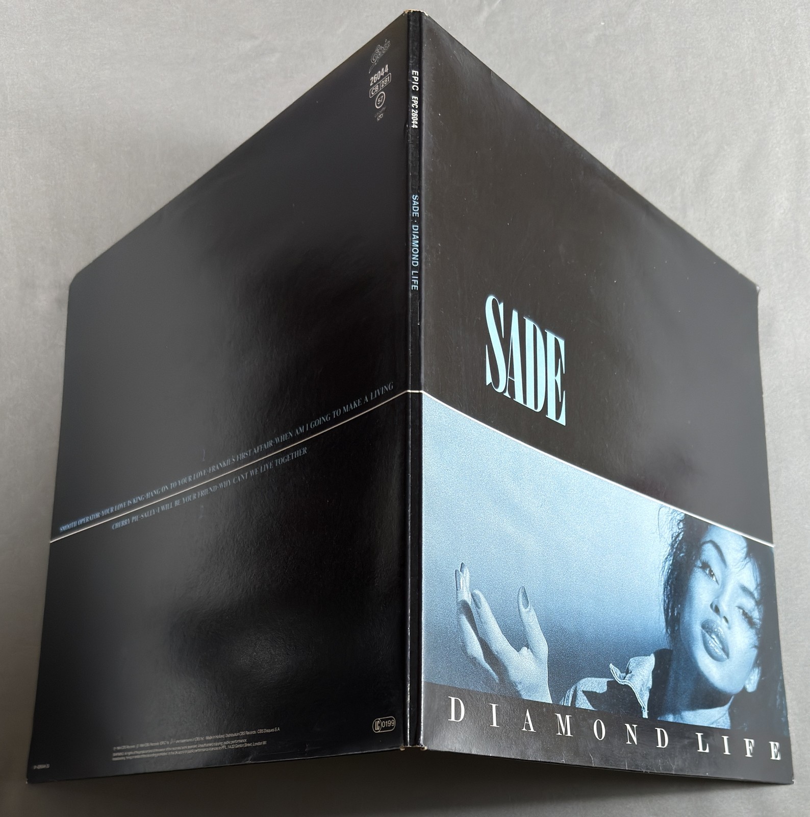 Sade Diamond Life – First Press Epic Records 26044 Vinyl LP 1984 EX