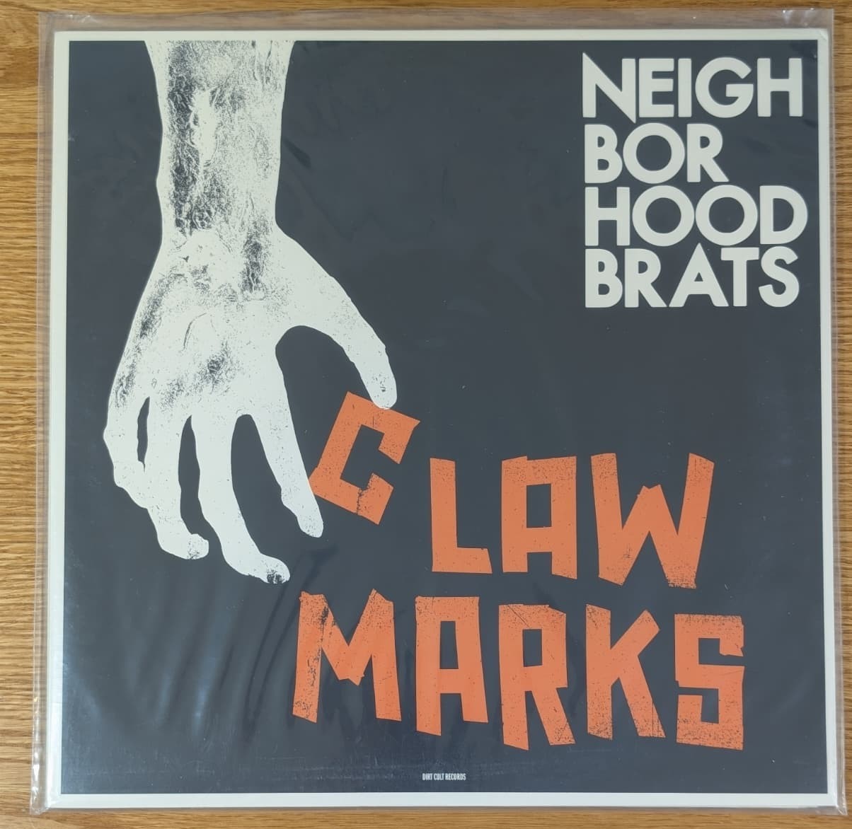 NEIGHBORHOOD BRATS – CLAW MARKS – VINYL LP – X52