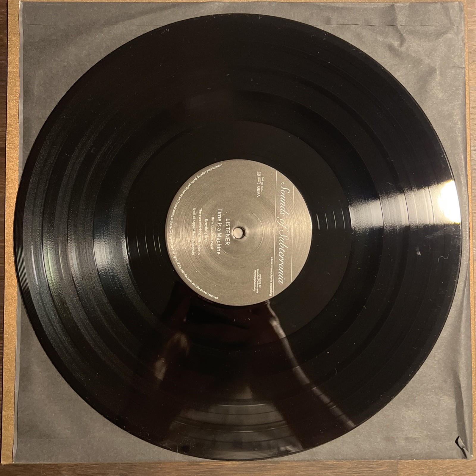 Listener Time Is A Machine Vinyl /10 Wood Oak Engraved Case