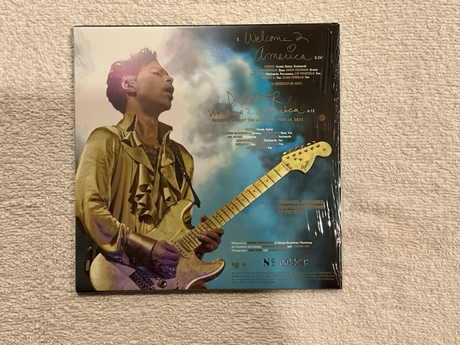Prince – Welcome 2 America – limited edition 7″ gold vinyl #005528 SEALED COPY