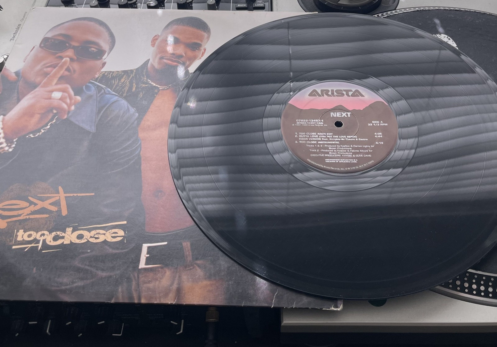 Next – Too Close OG 1998 Press 12″ in Picture Cover VG+/VG