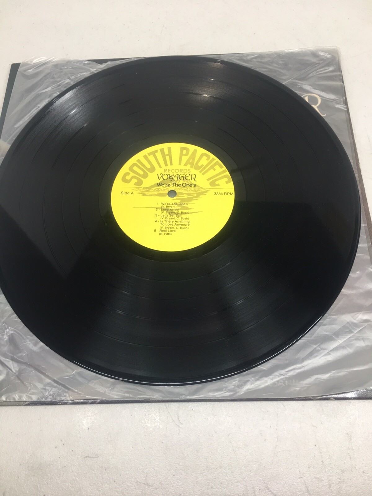 Voyager (25) Wer’e The one’s vinyl Album 1985 autographed by 3 members