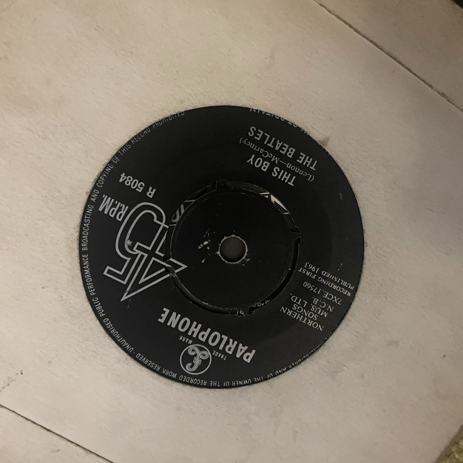 Beatles And Related singles 7″ X 10 Play Tested Good Condition Freepost