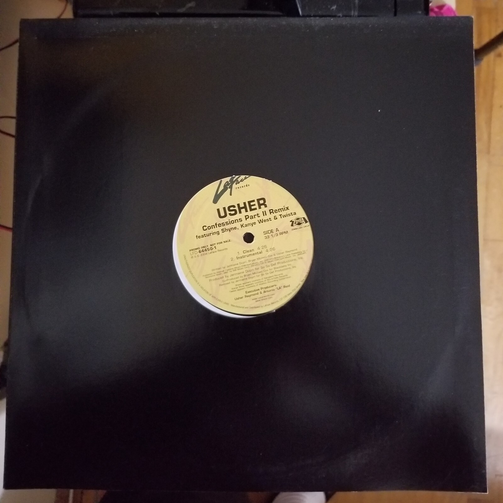 USHER, Confessions part ii remix,  LA FACE 12″ Single 33 RPM