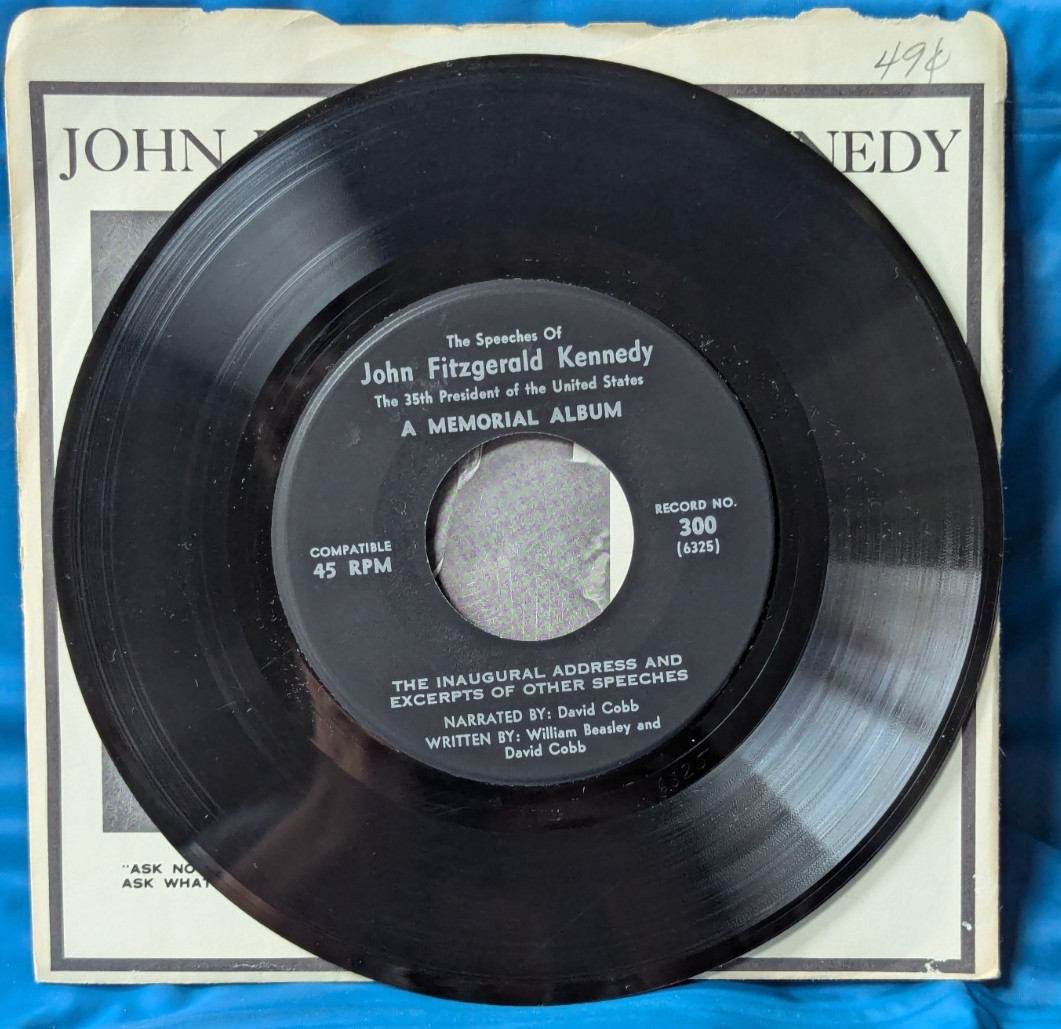 President John F Kennedy Lot of 2 7″ Records ~ Inagural Address & Memorial Album