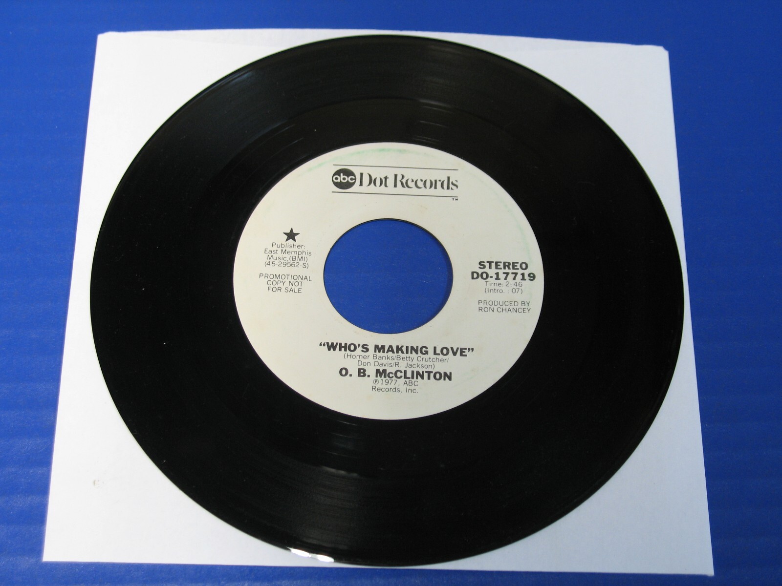 O.B. McClinton – Who’s Making Love – 70s Country ABC Dot Records Promo VG+ VINYL