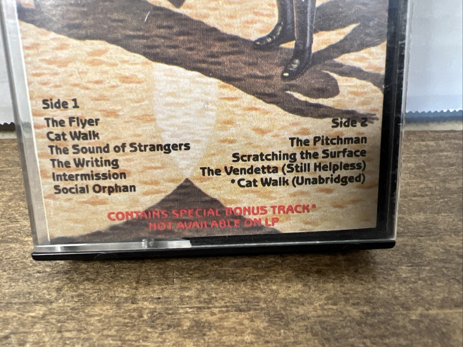 Saga “Heads Or Tails” Contains Special Bonus Track Not Available On LP – 1983