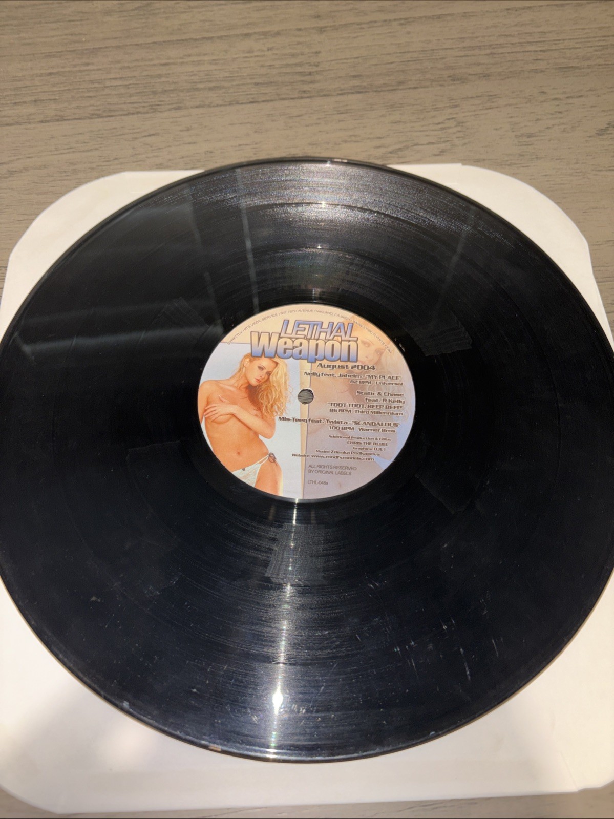 Lethal Weapon August 2004 LP 12″ Vinyl Hip Hop Nelly R Kelly Beastie Boys Jayz