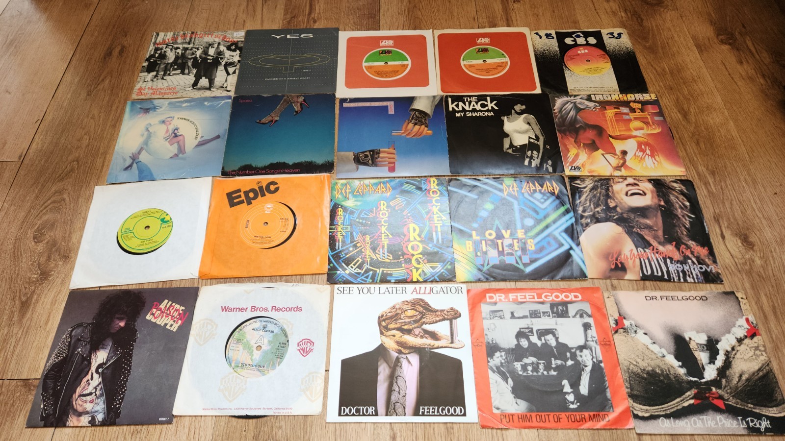 Job Lot 20 Vinyl 7″ Singles; Def Leppard, Dr Feelgood, Sparks, Yes, Alice Cooper