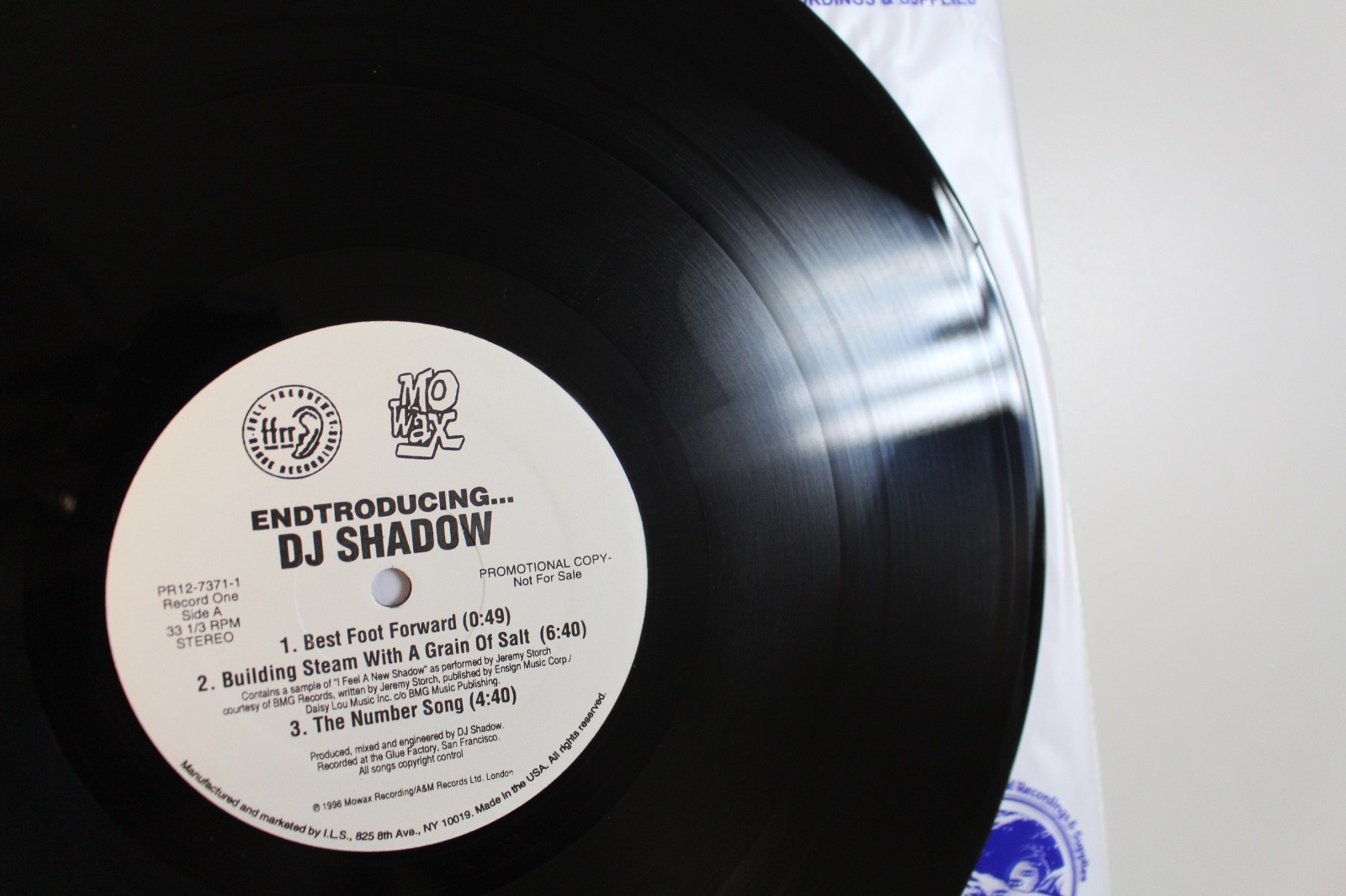 DJ Shadow – Endtroducing….. (1996 OG White Label Promotional, Mo Wax Records)