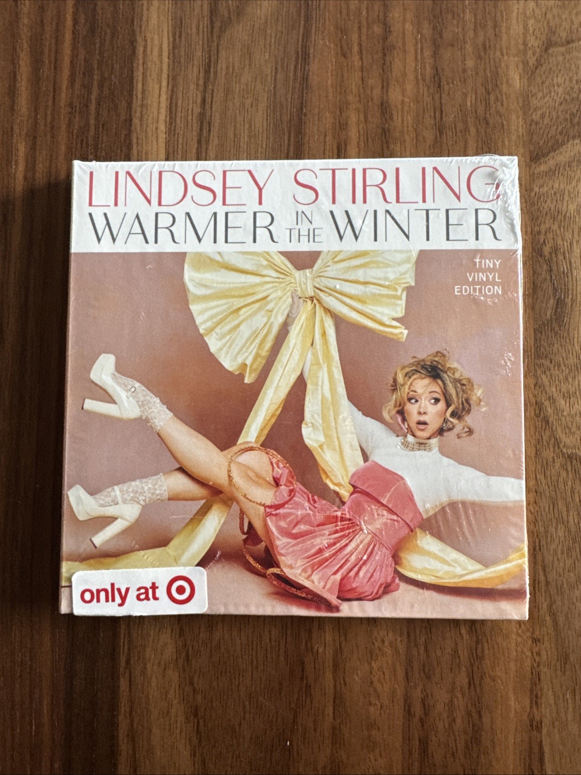 LINDSEY STIRLING WARMER IN THE WINTER SABRINA CARPENTER 4″ TINY VINYL NEW