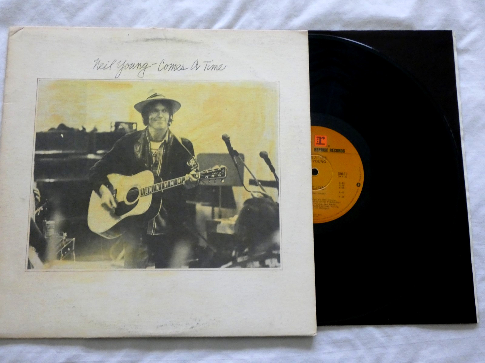 1978 NEIL YOUNG “COMES A TIME” REPRISE MSK 2266 EX