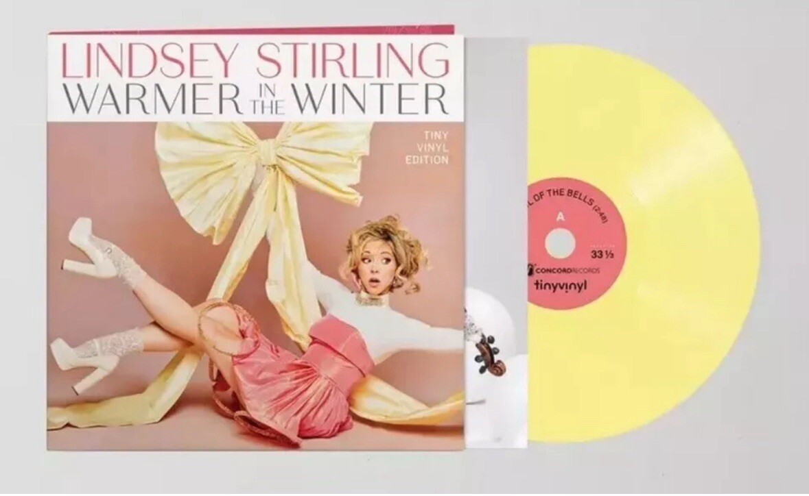 Lindsey Stirling & Sabrina Carpenter Warmer In The Winter (4″) IN HAND 🎄🎅