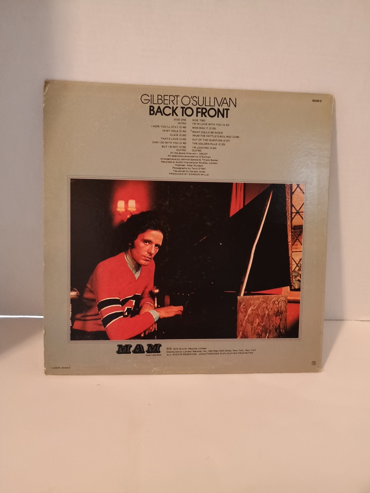 Gilbert O’Sullivan Back To Front Record 33 RPM Vinyl LP MAM withLyrics