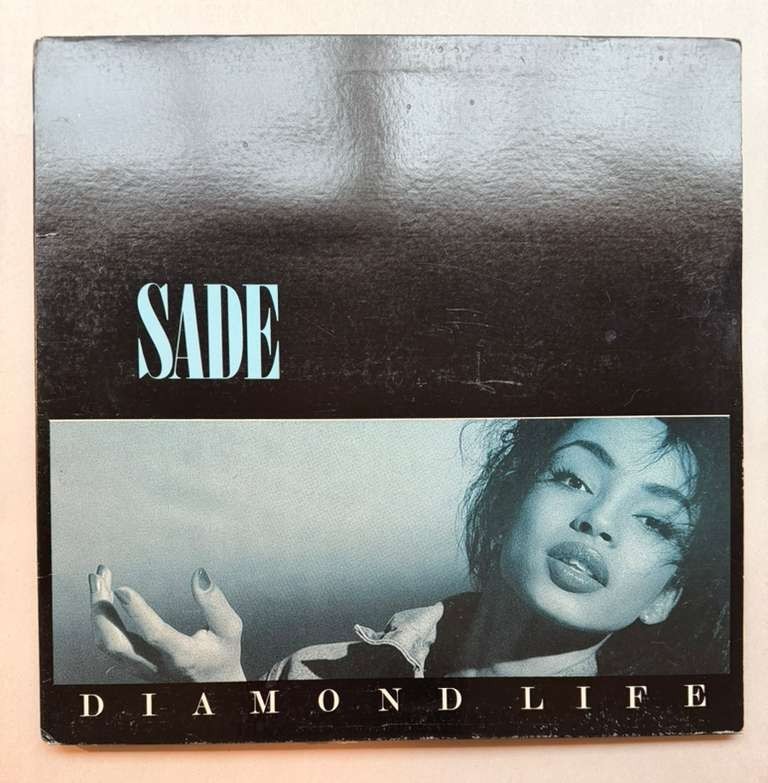 SADE – DIAMOND LIFE – BLACK VINYL LP BFR39581 PORTRAIT 1985 CBS – VG+ – A6
