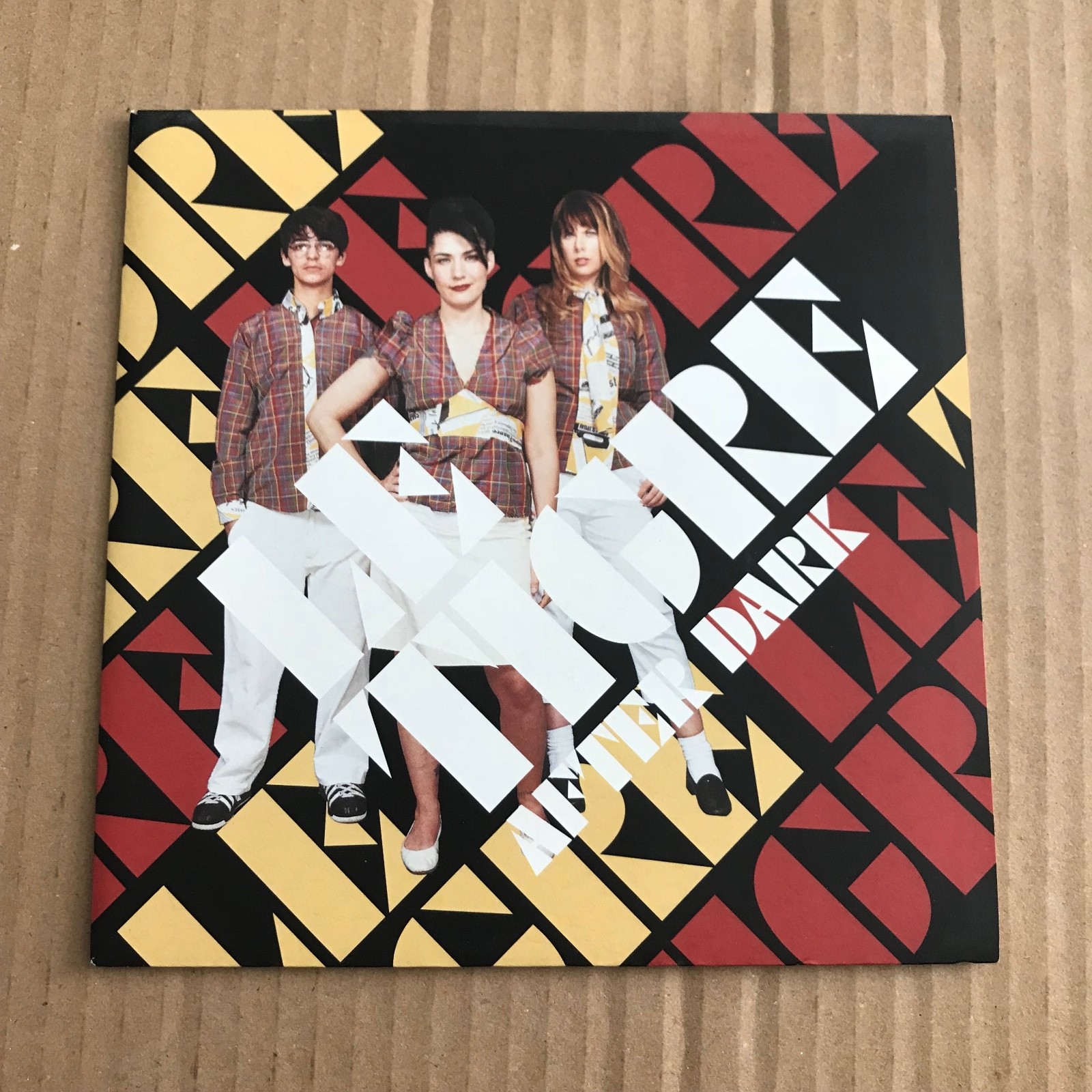 Le Tigre – After Dark – 7″ Single – UNPLAYED – Discount For 2+