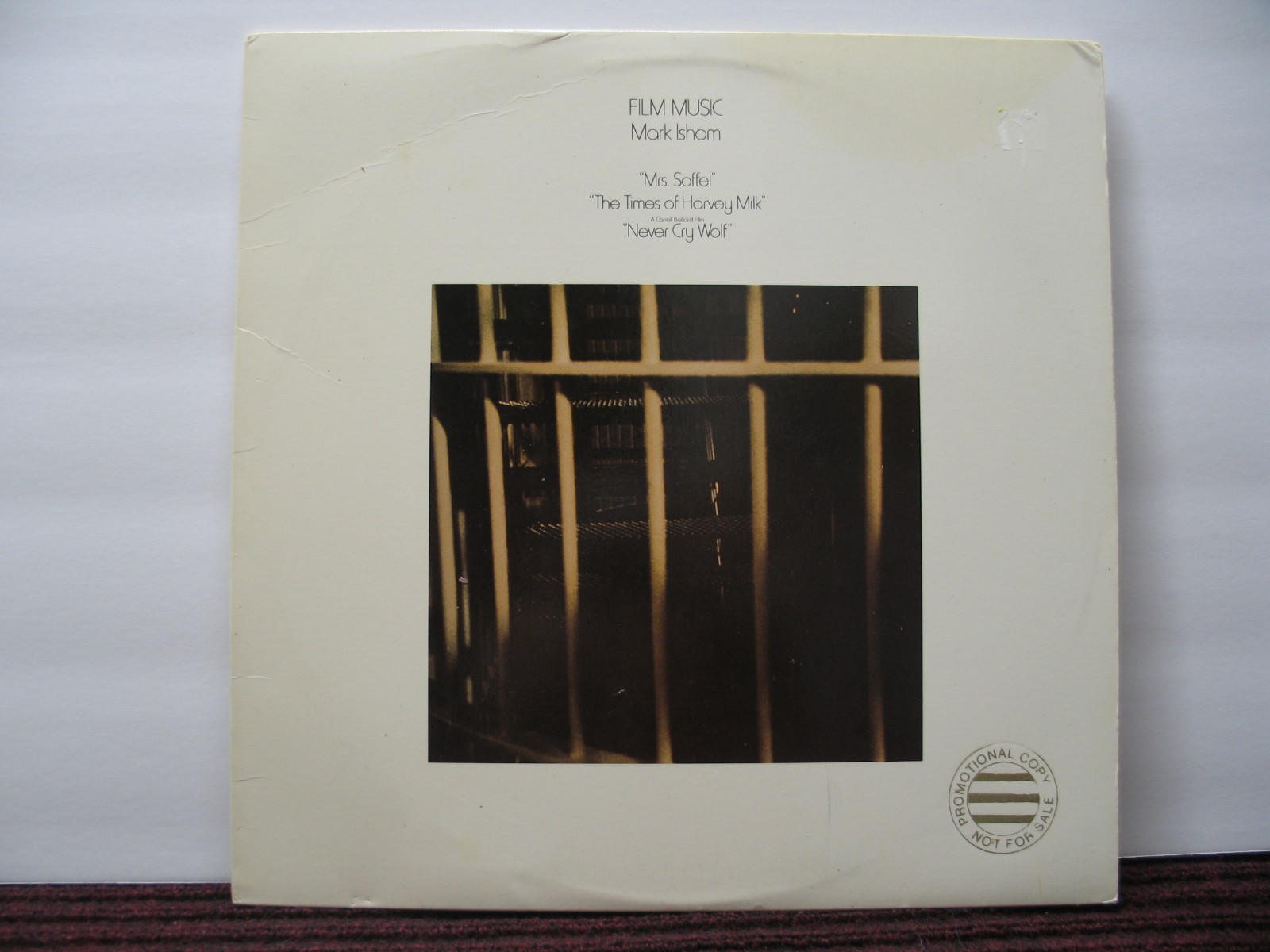 FILM MUSIC MARK ISHAM 33 RPM MRS SOFFEL, TIMES OF HARVEY MILK, NEVER CRY WOLF NM