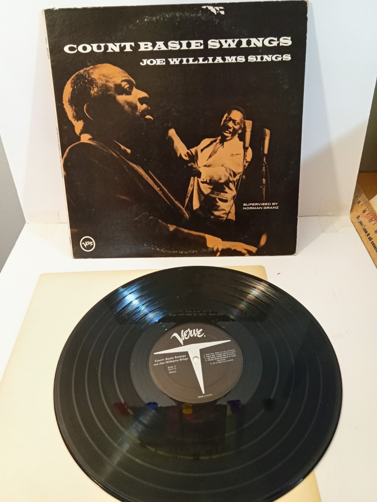 Count Basie an Joe Williams | Count Basie Swings • Joe Williams Sings | Vinyl LP