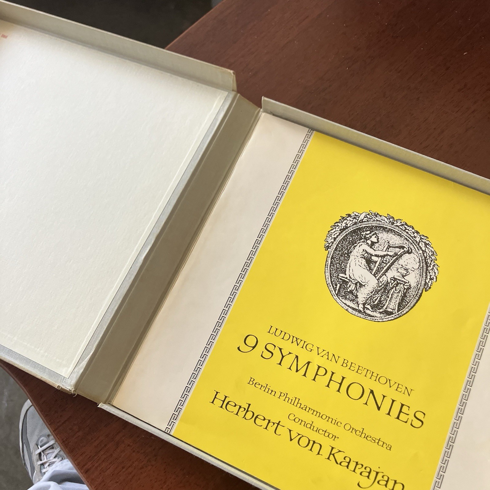 Beethoven Ninth Symphony Box Set Deutsche Grammophon Karajan Big Tulips EX