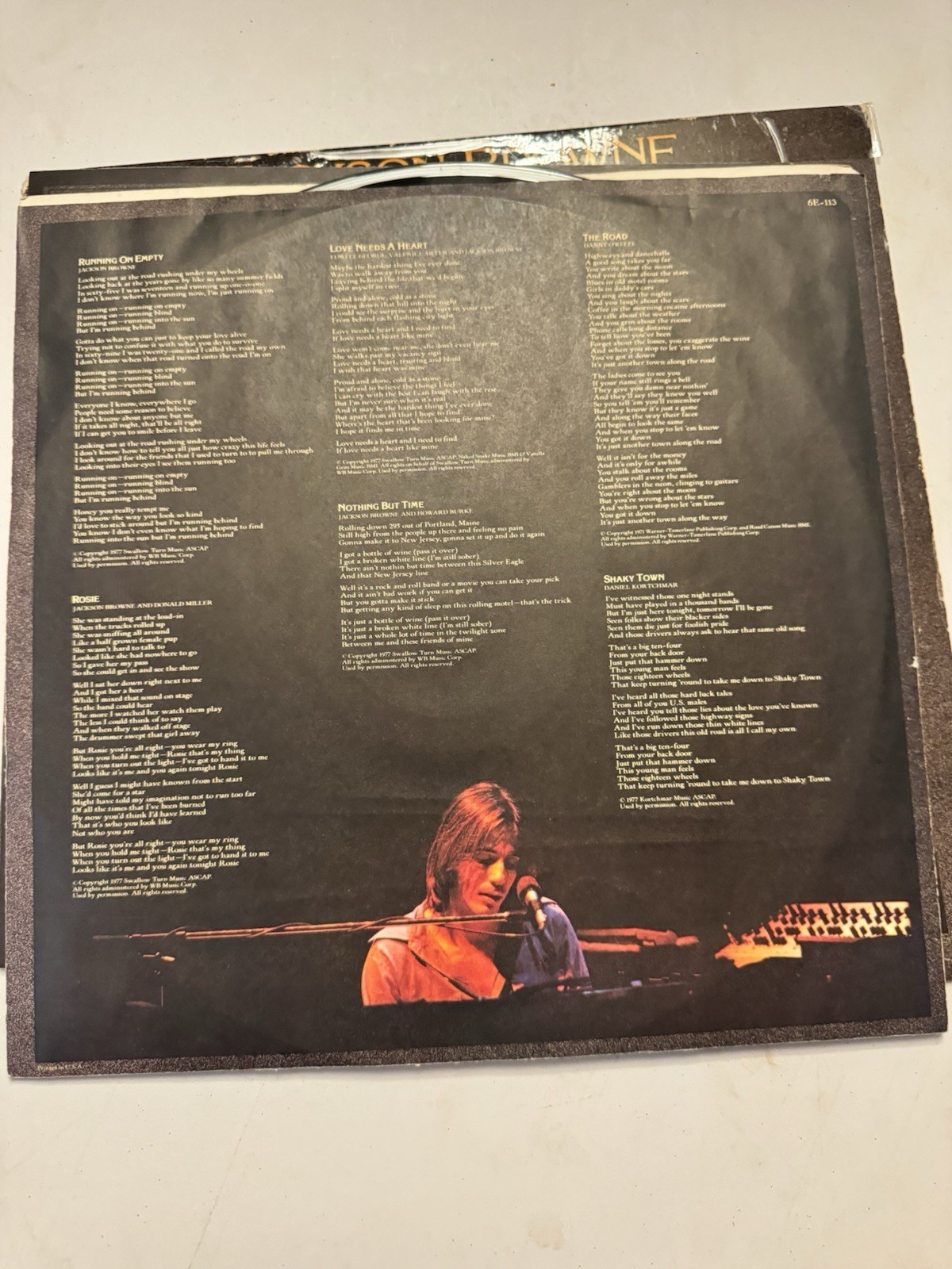 JACKSON BROWNE RUNNING ON EMPTY VINYL LP 1977 ASYLUM RECORDS W/LYRICS & BOOKLET