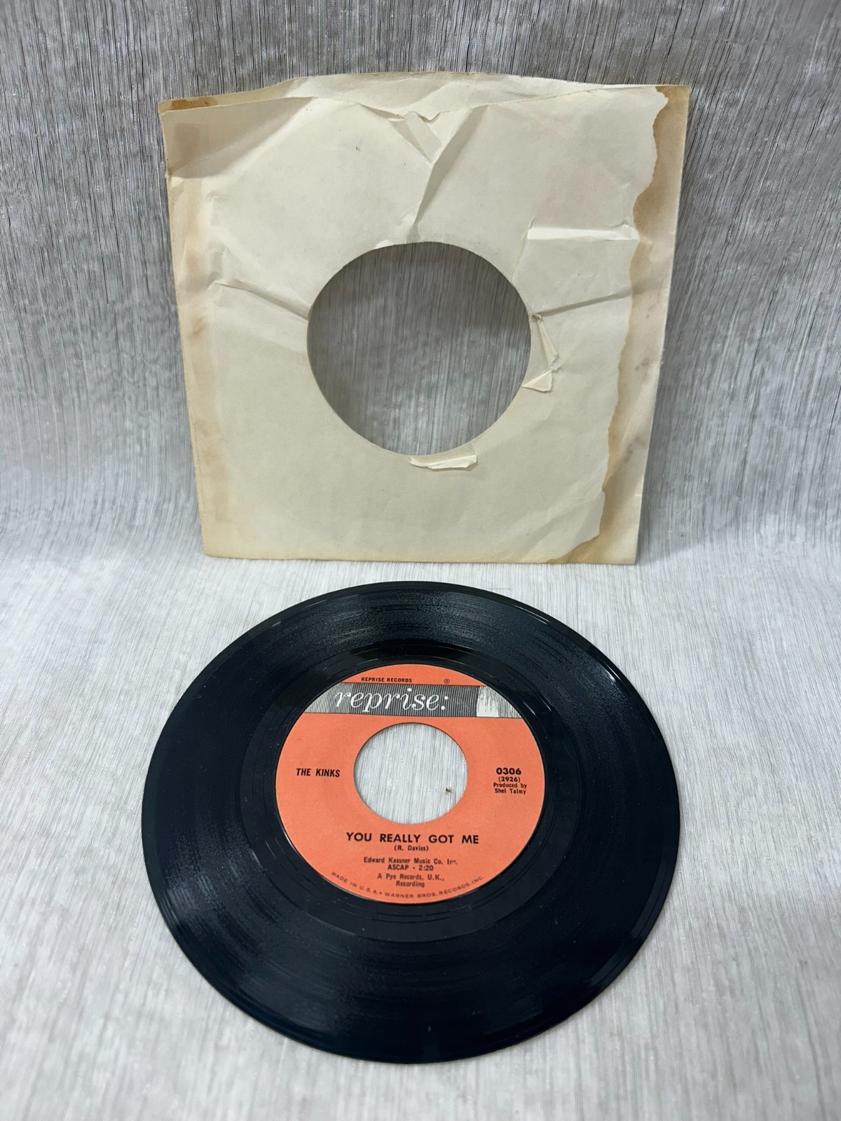 The Kinks – You Really Got Me / It’s All Right 7″ Vinyl 45 Reprise 1964 Tested