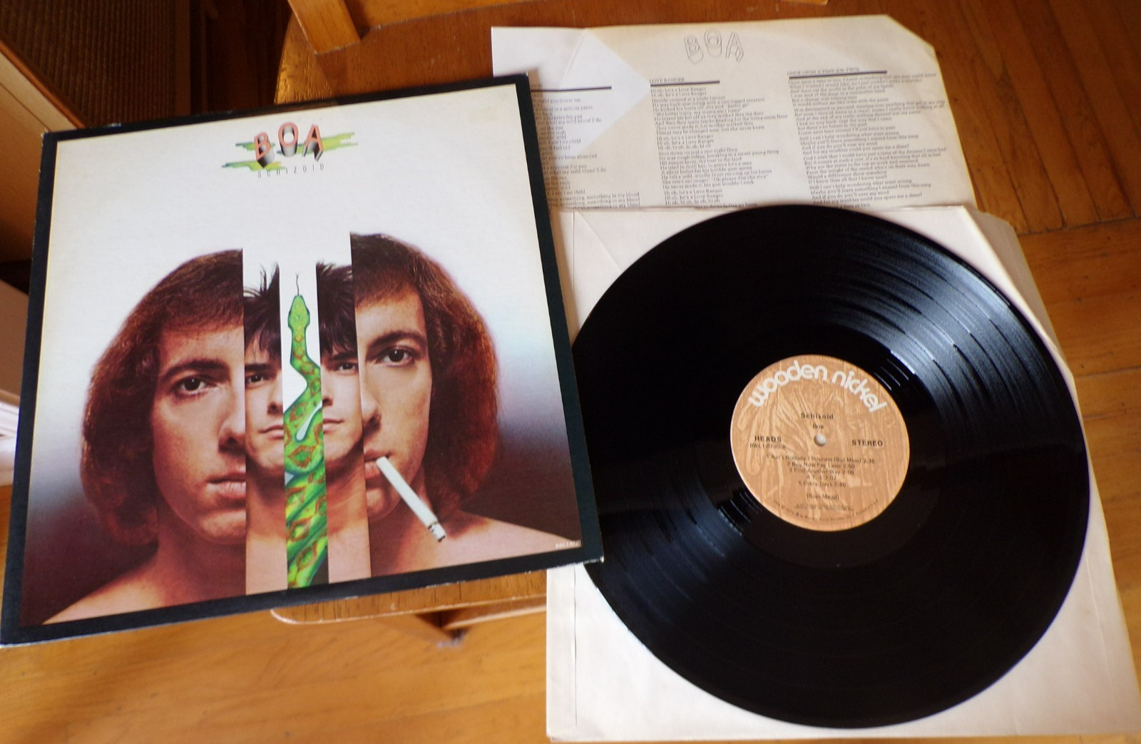 Boa Schizoid 1975 Rock LP w Lyric Insert