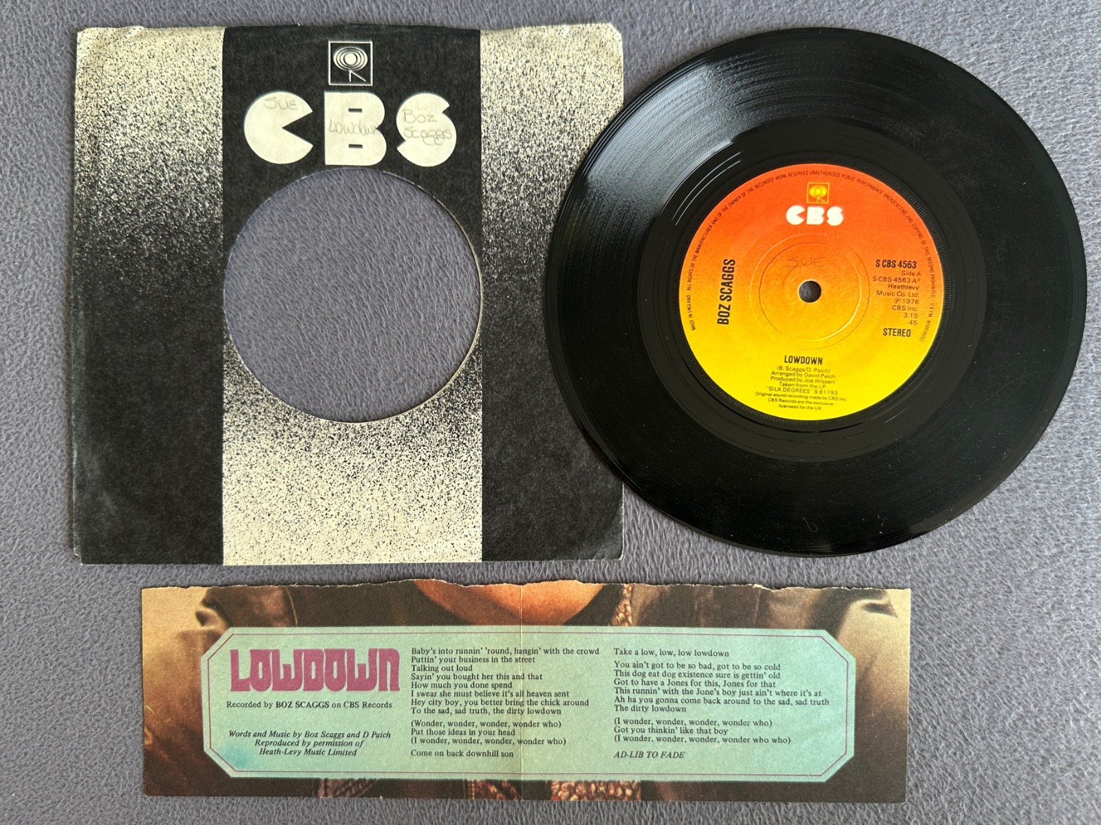 Boz Scaggs – Lowdown PLUS Lyrics Cutting – 7″ Vinyl Record 1976 CBS