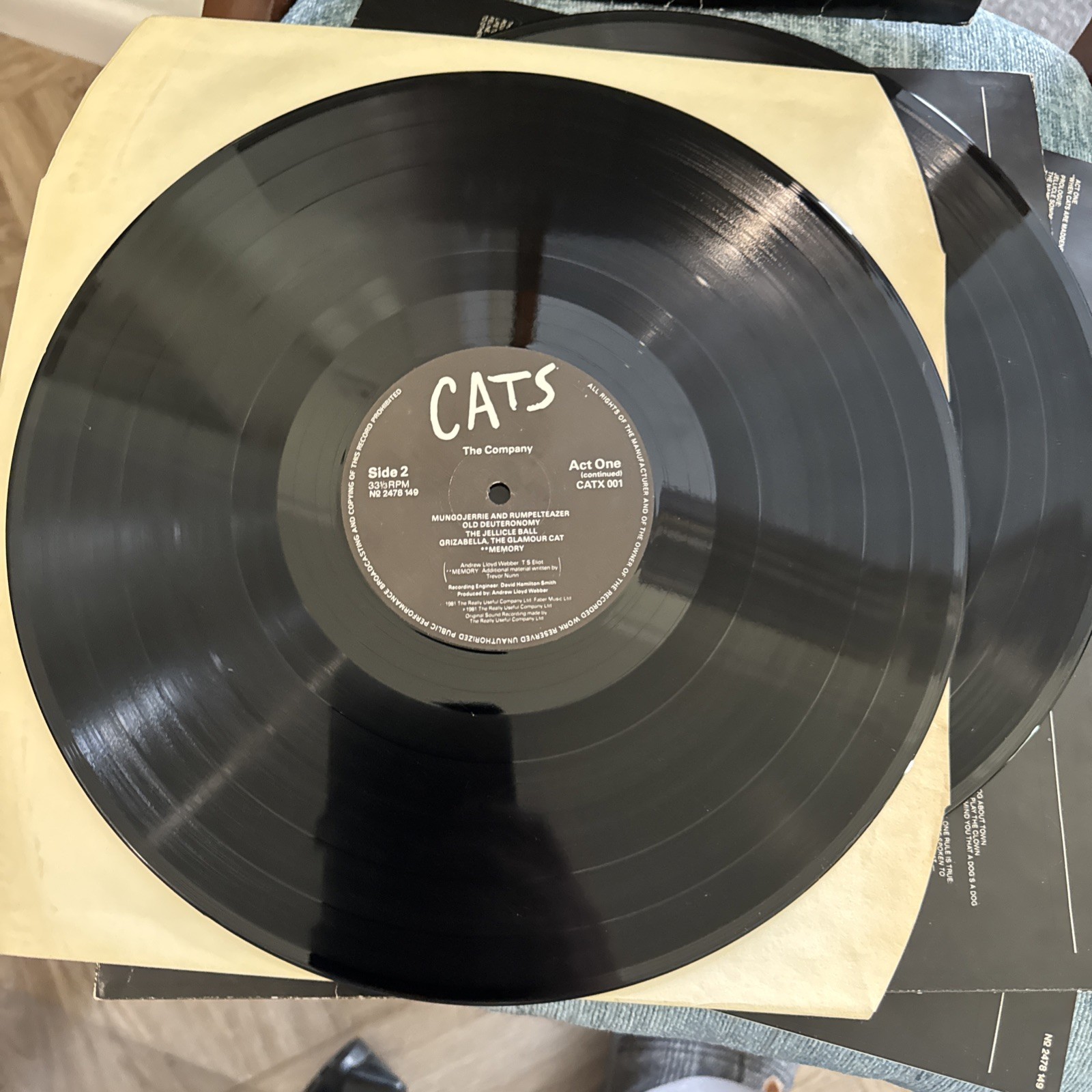 Andrew Lloyd Webber Cats 1981 Gatefold Double LP Vinyl Record CATx 001