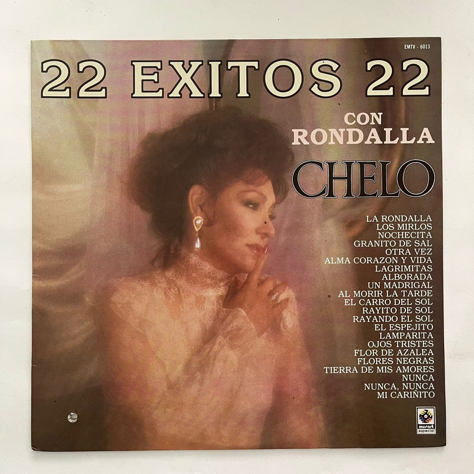 CHELO – 22 EXITOS CON RONDALLA 22 – 1986 MEXICAN LP ALBUM PUNCH HOLE COVER
