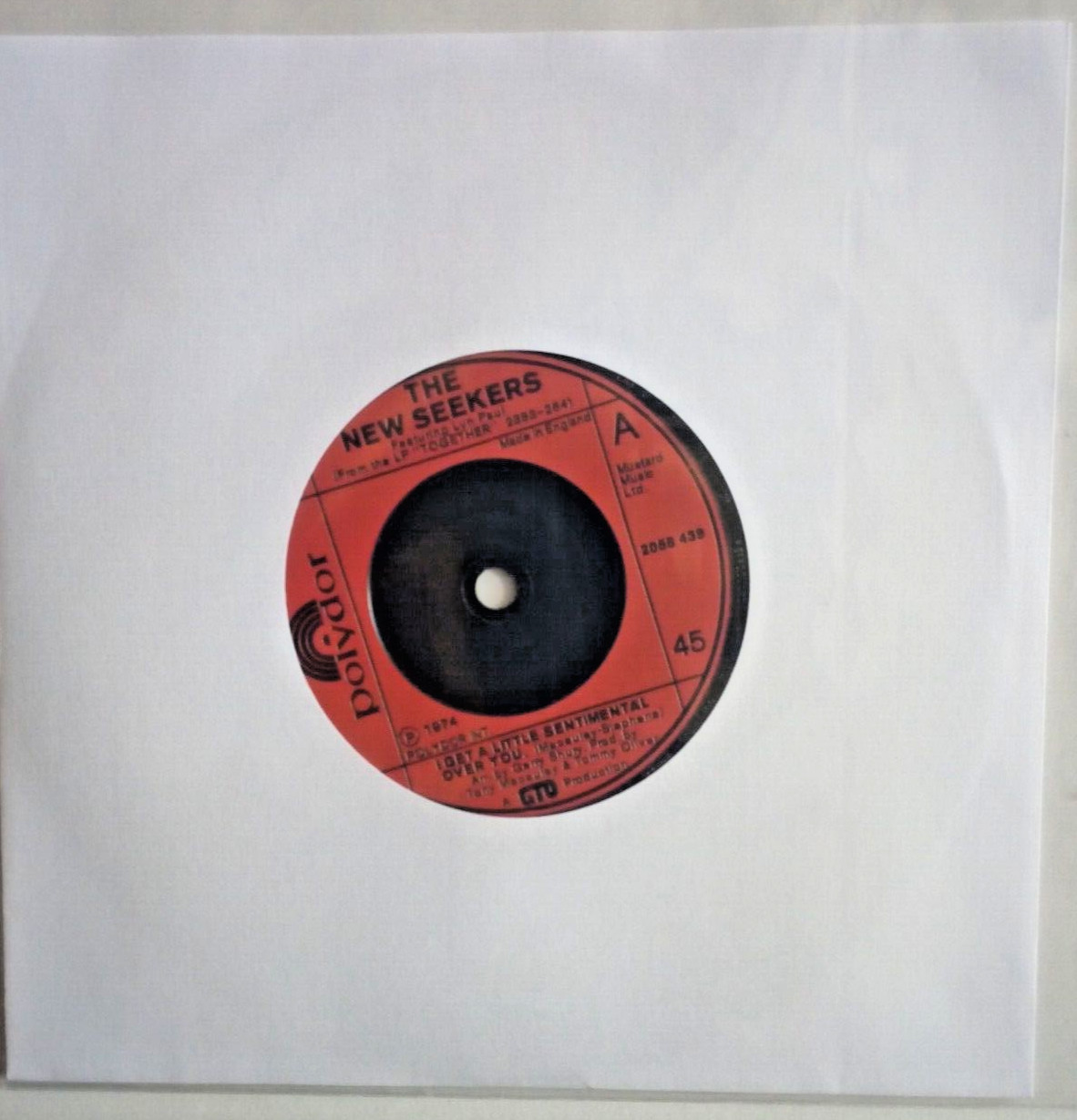 the new seekers – i get a little sentimental over you – excellent condition 7″