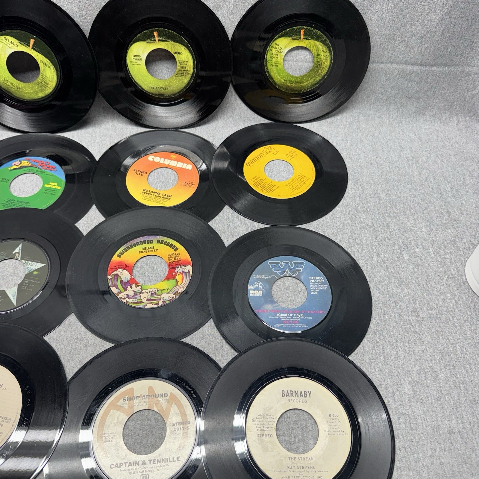Vintage 45 RPM Record Lot of 86 – 7″ Vinyl Singles Rock Pop 70s 80s Beatles Etc.