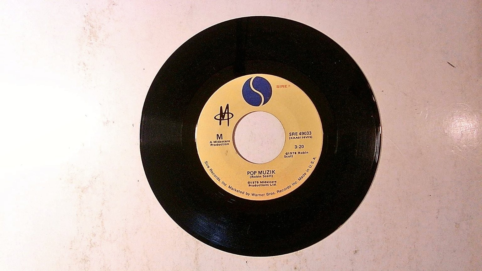 M – Pop Muzik 7″ Record 1979 Sire New Wave Synth-Pop 45 RPM