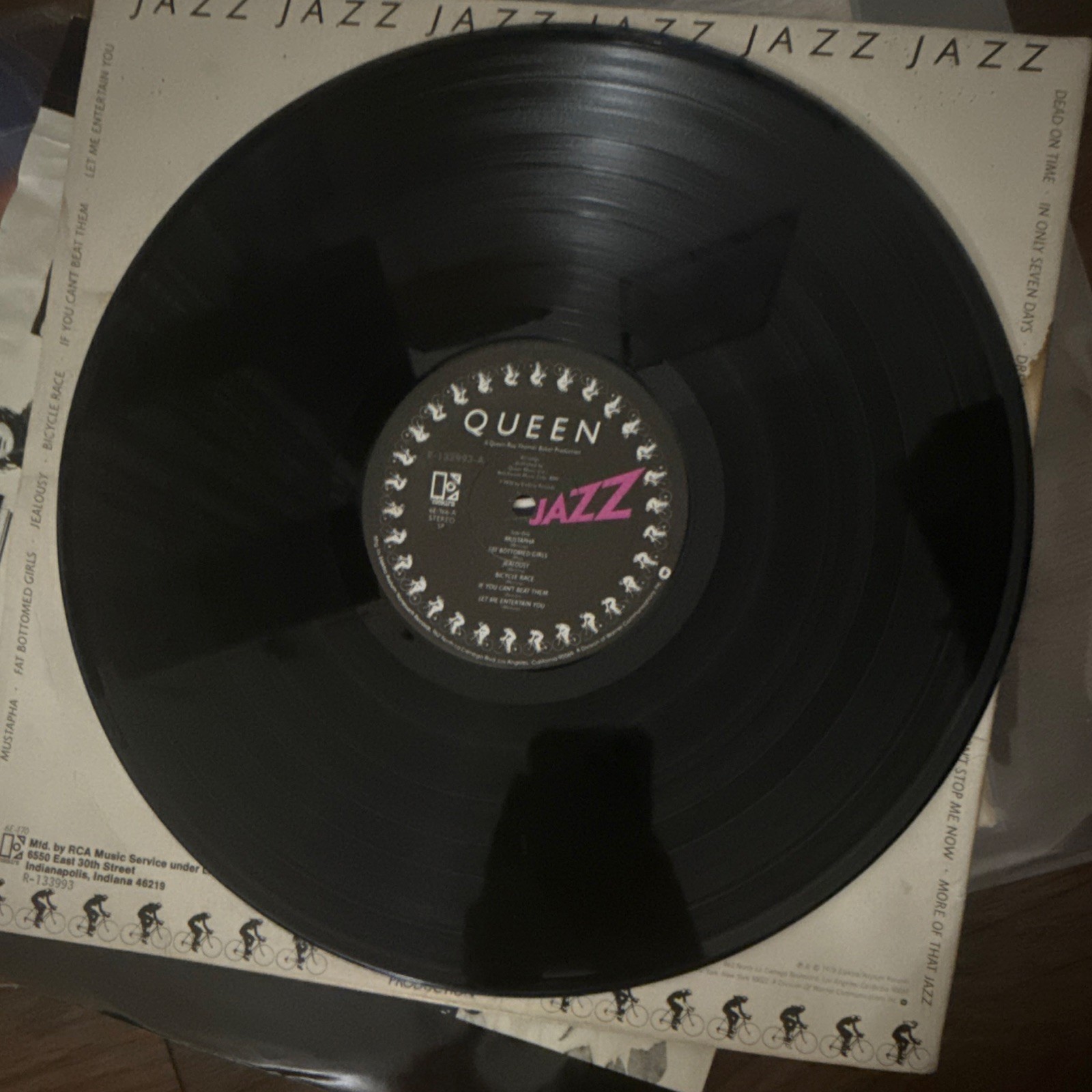 Queen Jazz Elektra 6E- 170 12″ Black Vinyl LP