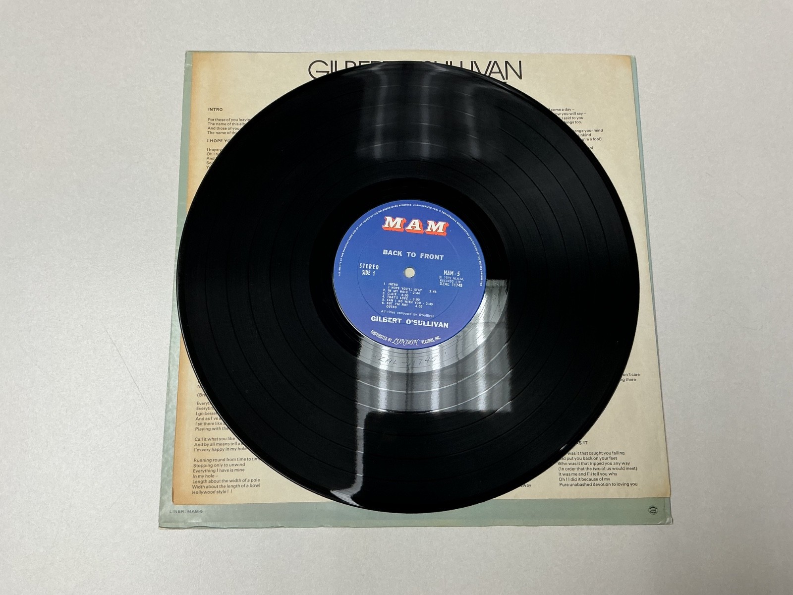 Gilbert O’Sullivan – Back To Front 1972 LP MAM-5 / Ultrasonic Cleaned / NM