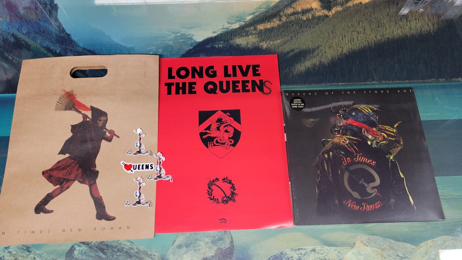 Queens of the Stone Age In Times New Roman Glow In the Dark Vinyl with Extras