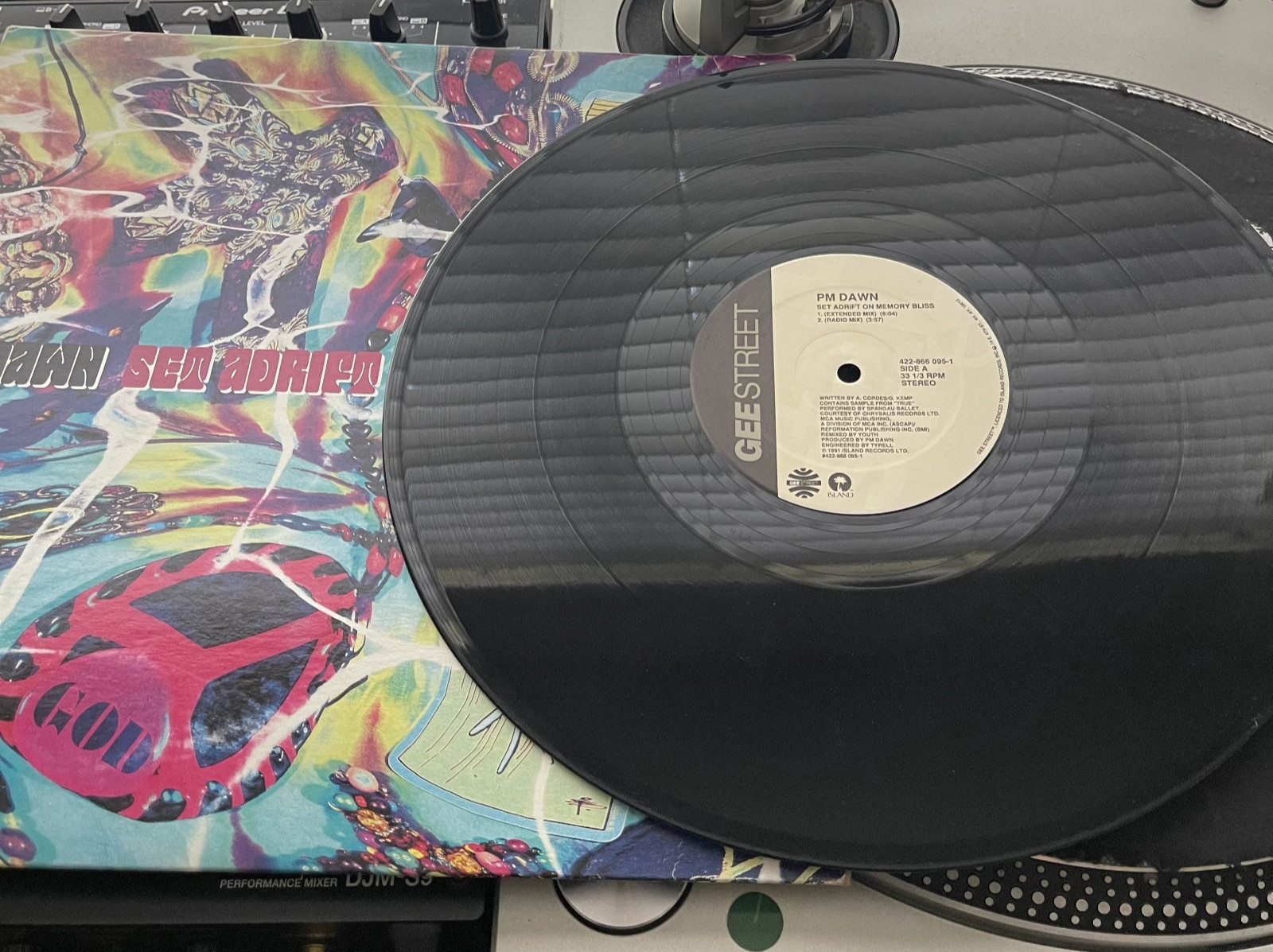 PM Dawn – Set Adrift On Memory Bliss OG 1991 Press 12″ in Pic Cover VG+/VG