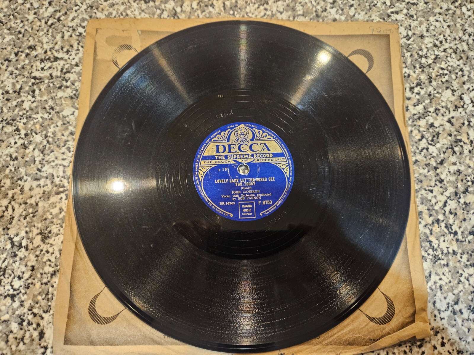 John Cameron – Love’s Roundabout / Lovely Lady Let The Roses See You Today 78rpm