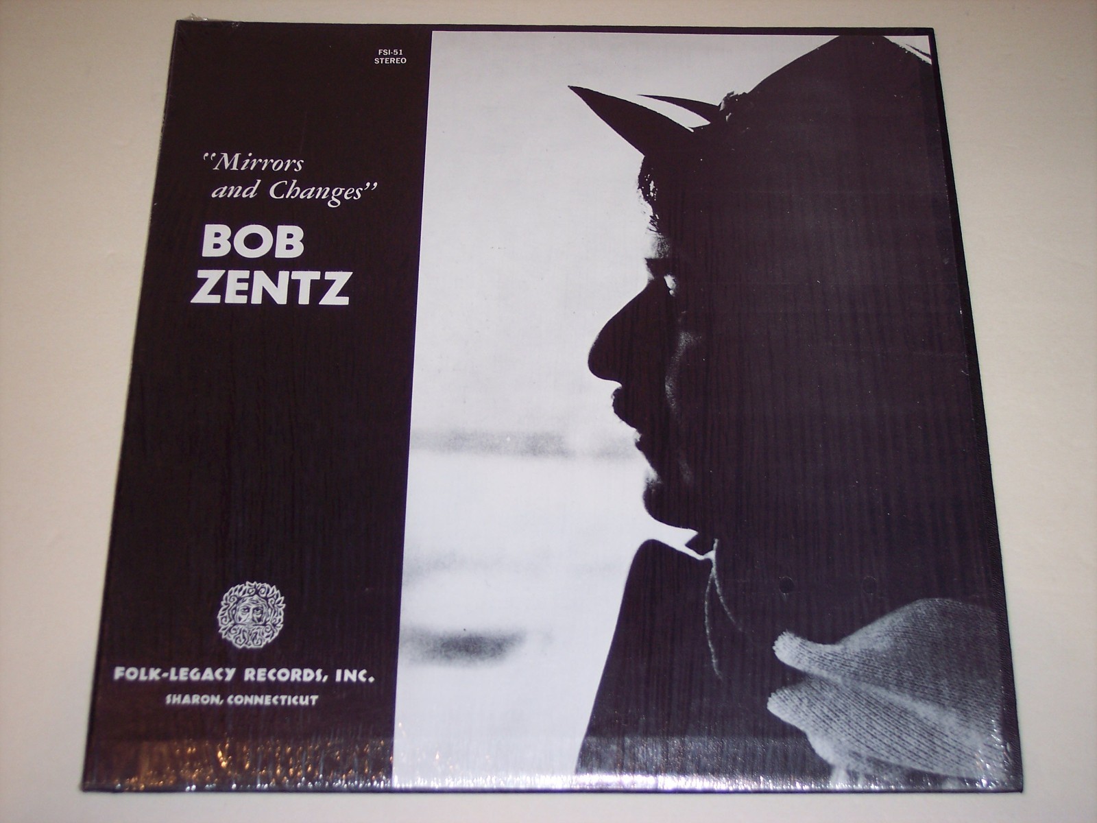 HISTORIC BOB ZENTZ & “MIRRORS and CHANGES”, A RARE M- NON SEALED “IN SHRINK” LP!
