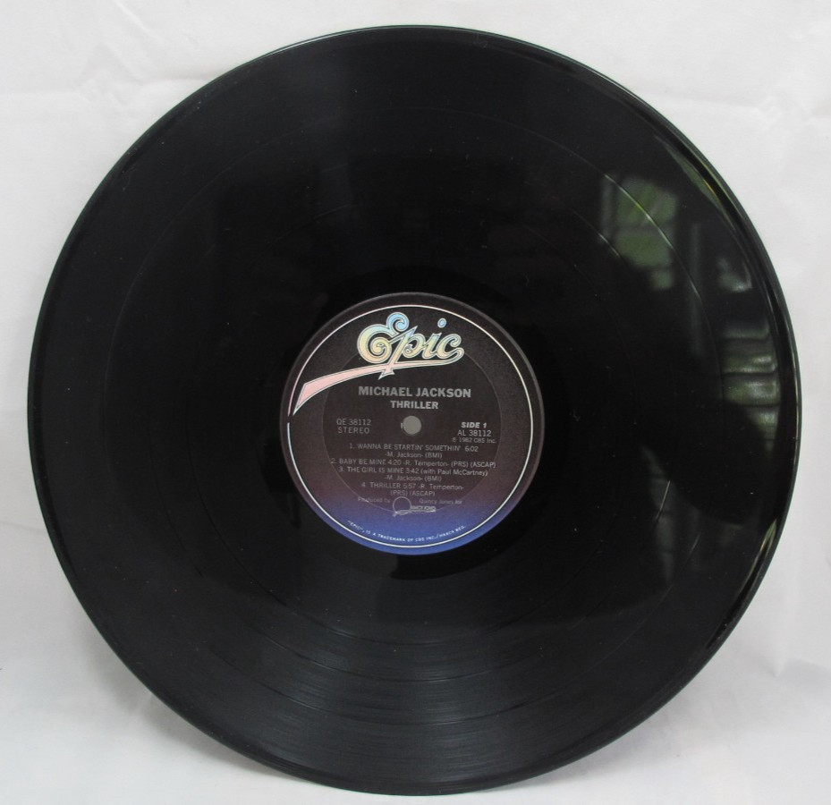 Michael Jackson Thriller Vinyl LP 1982 Epic QE 38112 EX/VG+ Vintage Gatefold 80s